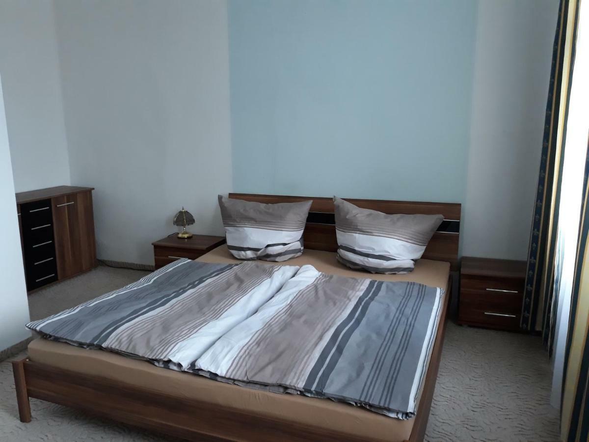 Aleksandra & Daria Erfurt Ngoại thất bức ảnh